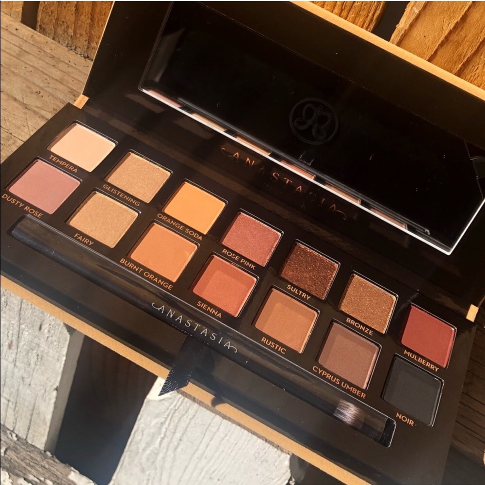 💕❤️ SOFT GLAM PALETTE ❤️💕